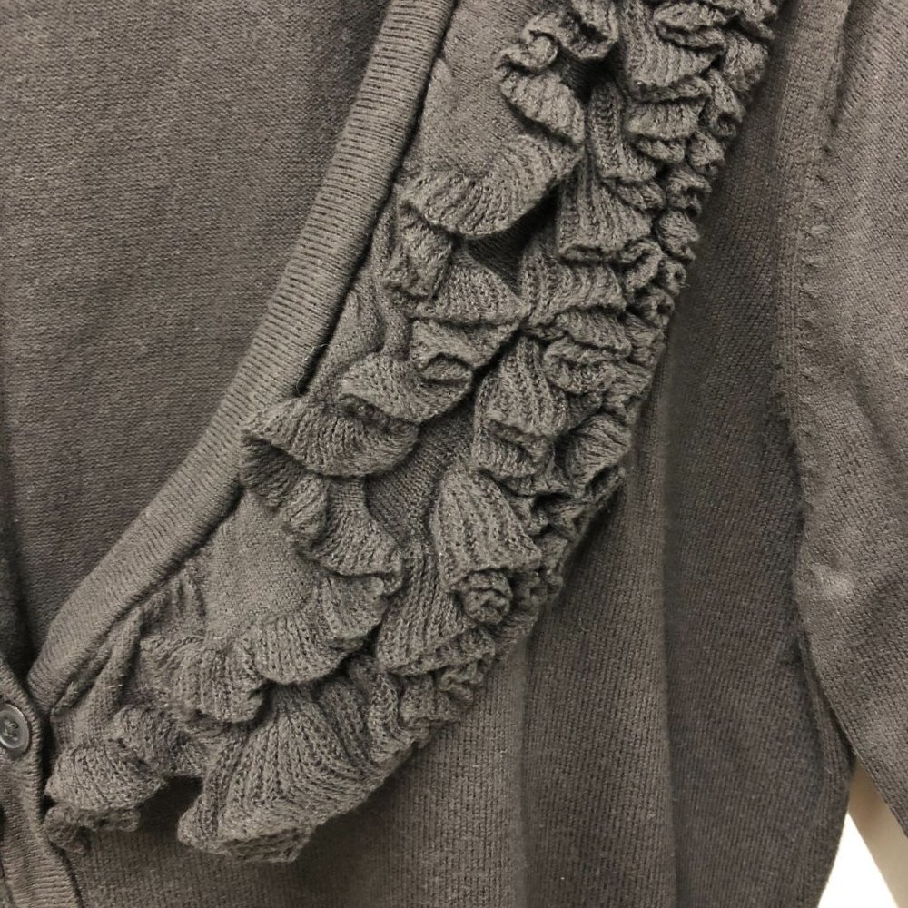 H&M Ruffle Cardigan - Picture 4 of 6